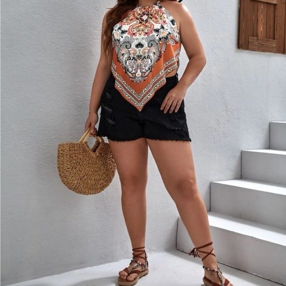 Boho Plus Size Scarf Print Halter Top - Picture 4 of 5